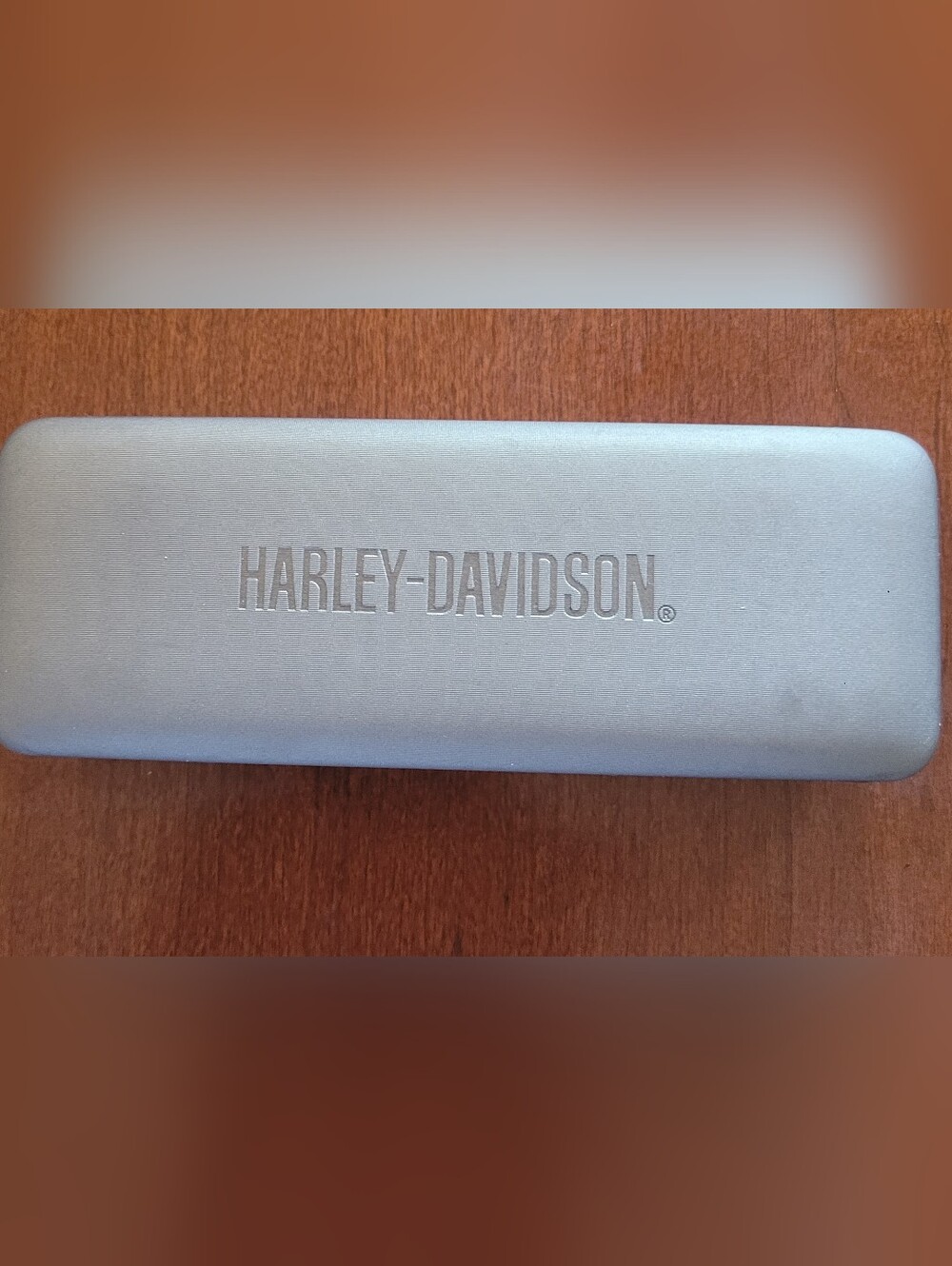 Harley-Davidson Silver Sunglass Case
